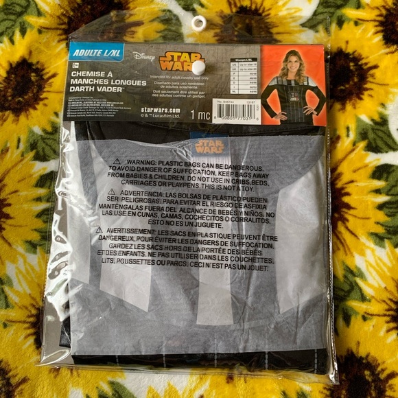 New in Package-Darth Vader Long Sleeve Top - Picture 5 of 5